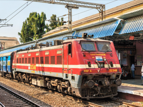 प्राइम टाइम में बिजली महंगी-जमीन के रेट चार गुना बढ़ेंगे:पटना में एक डिसिमिल जमीन 4 करोड़ से ज्यादा में मिलेगी, 1 अप्रैल से 6 बड़े बदलाव