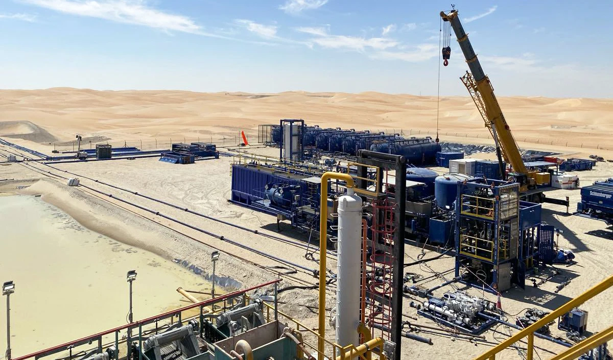 Energy Market Update | 4 के पार पहुंचा कच्चा तेल, ईरान युद्ध के दूसरे हफ्ते में दुनिया भर में मची अफरा-तफरी