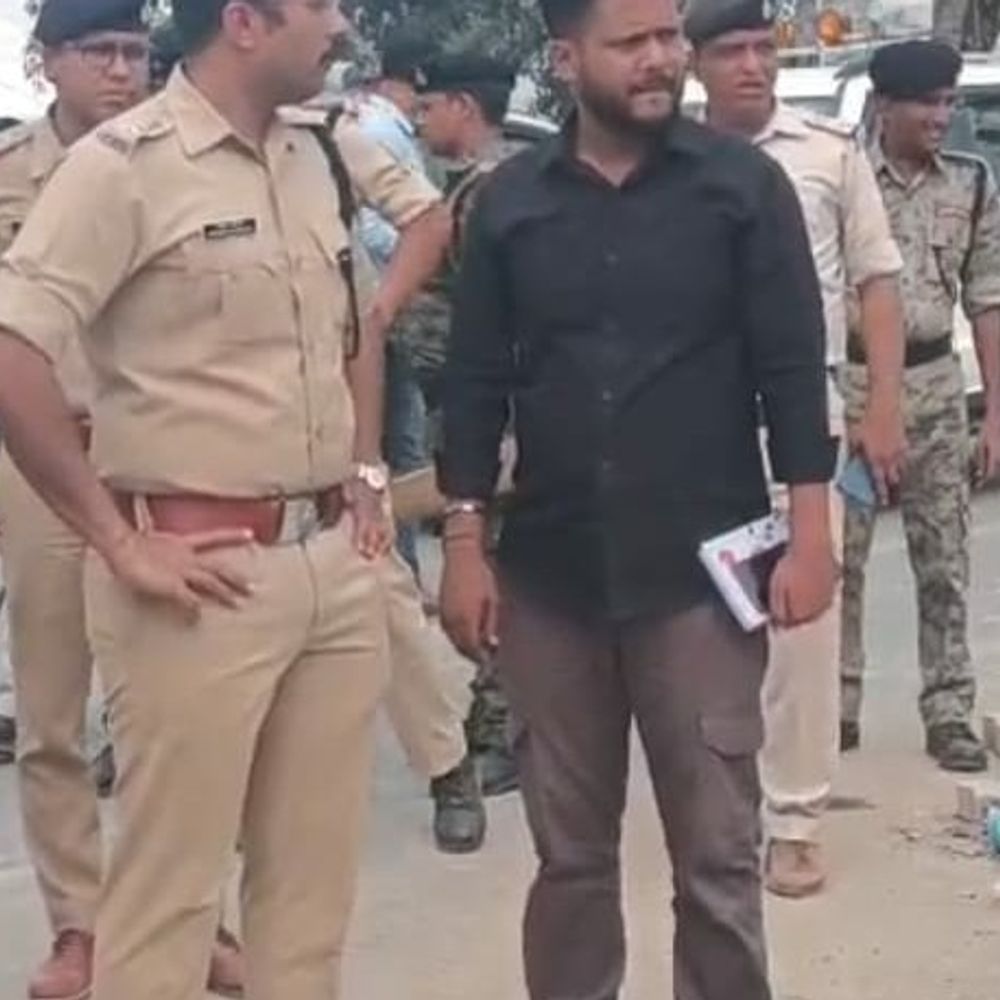 मुख्यमंत्री नीतीश कुमार 12 मार्च को कटिहार आएंगे:प्रशासनिक तैयारियां तेज, सुरक्षा व्यवस्था के बैरिकेडिंग कार्य जारी