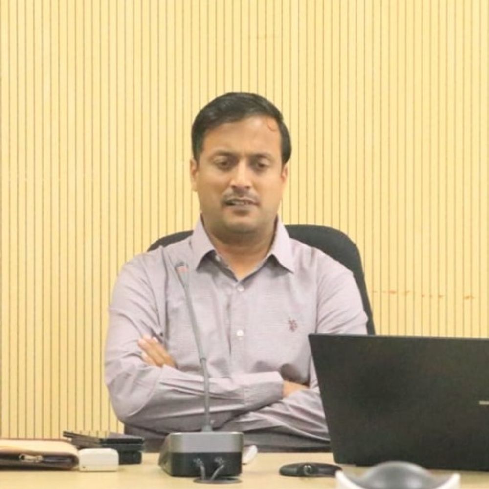 विदिशा में नरवाई जलाने पर प्रतिबंध:बिना एसएमएस हार्वेस्टर से कटाई पर रोक, उल्लंघन पर होगी कड़ी कार्रवाई