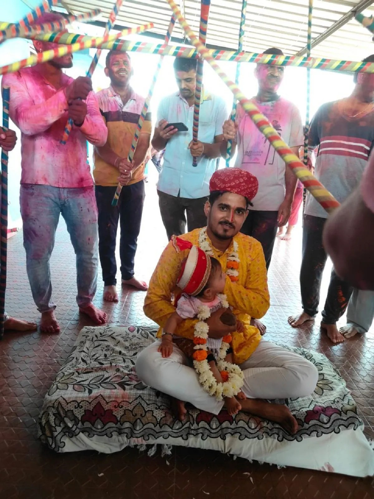 राजस्थान की लोक परंपरा को कर्नाटक में भी सहेज रहे प्रवासी परिवार