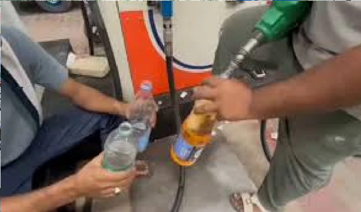 Petrol, Diesel Price Today: एक दिन में पेट्रोल पंप से कितना खरीद सकते हैं तेल? आपके शहर में क्या हैं पेट्रोल-डीजल के भाव, देखिए लिस्ट