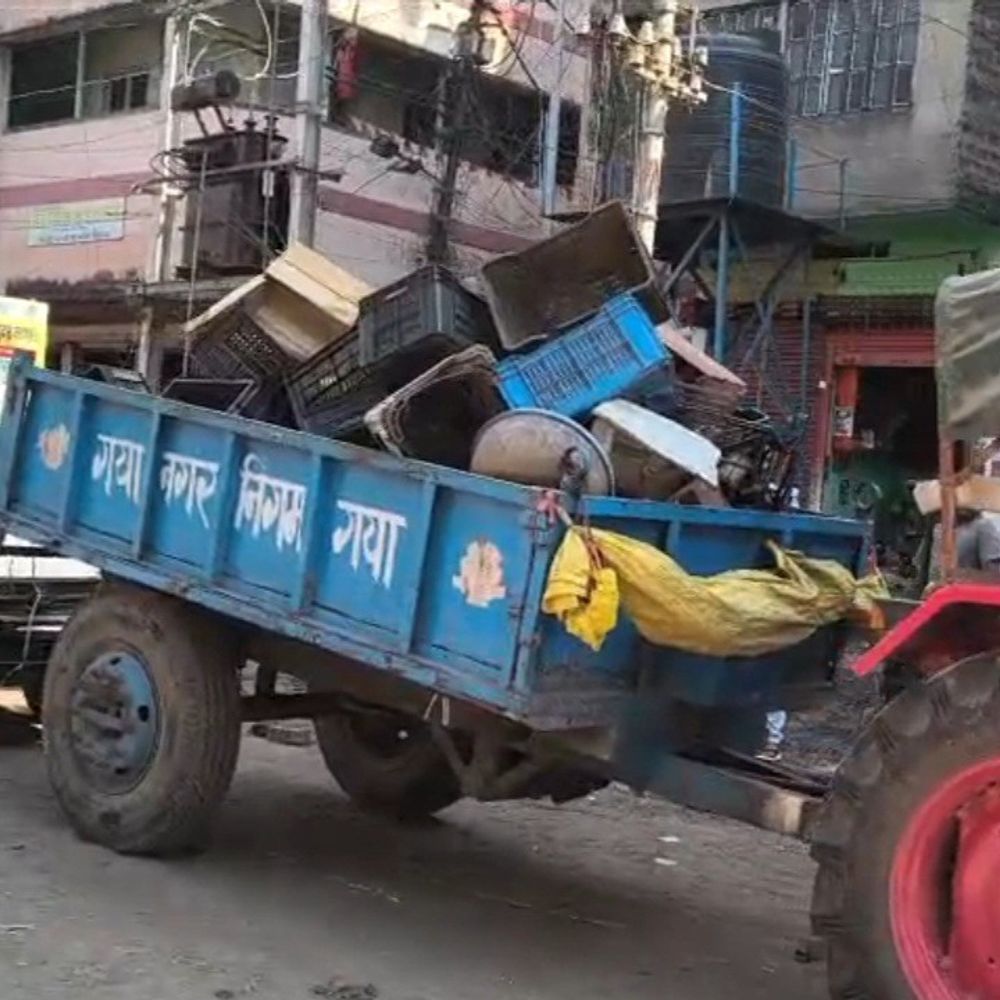 गयाजी में केपी रोड अतिक्रमण मुक्त,नगर आयुक्त ने संभाला मोर्चा:चौड़ी सड़क से बदली यातायात की तस्वीर, लोगों को मिली राहत