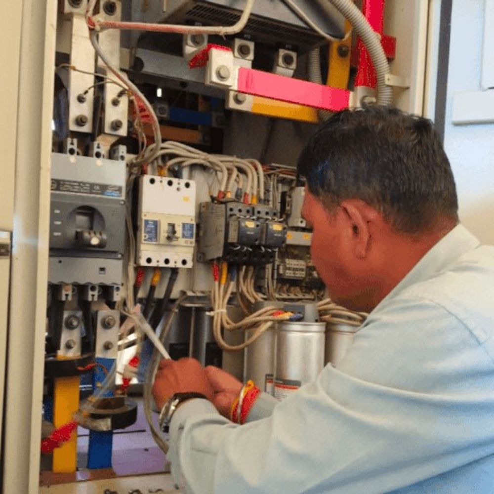 सलकनपुर जोन के 86 गांवों में तीन दिन बंटेगा पानी:दो मोटर पंप खराब, एक से जलप्रदाय; सप्लाई के लिए शेड्यूल जारी