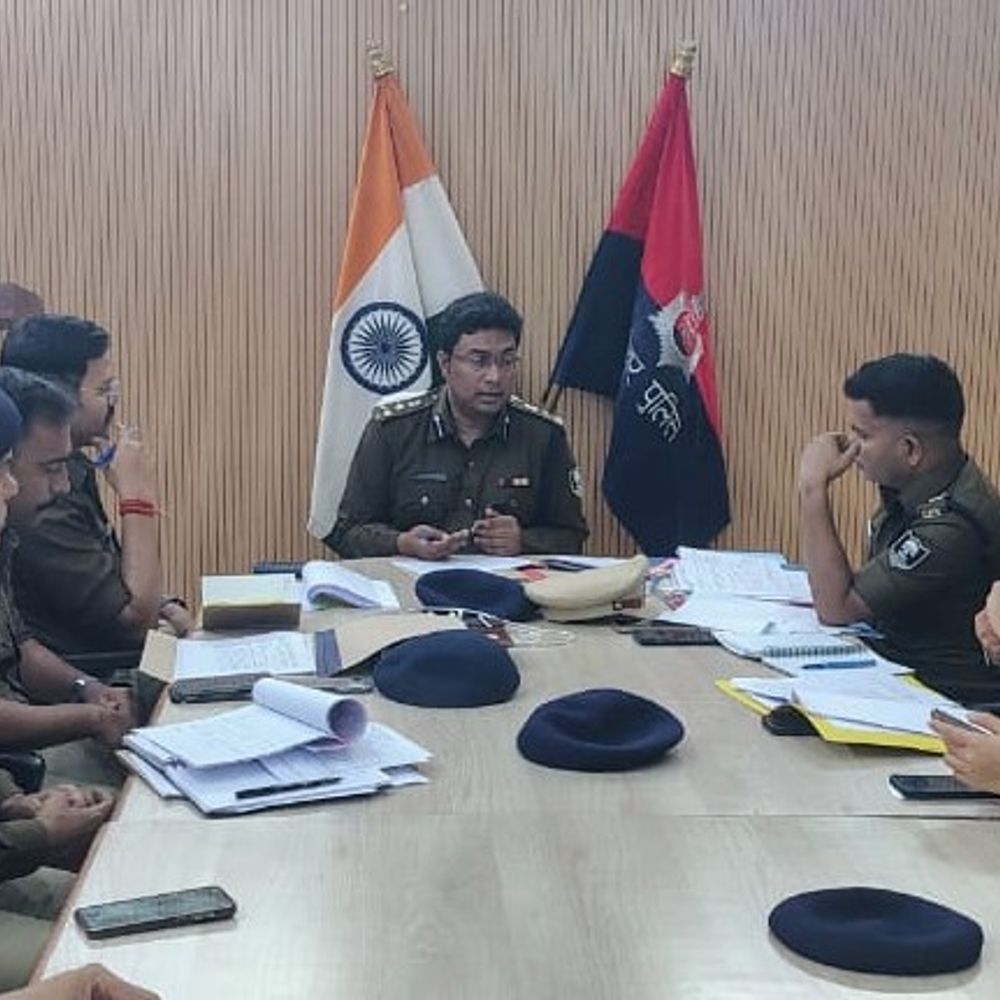 मुजफ्फरपुर रेंज में अपराध नियंत्रण की समीक्षा:98 अधिकारियों के खिलाफ विभागीय कार्रवाई के निर्देश; त्योहर पर अलर्ट मोड में पुलिस