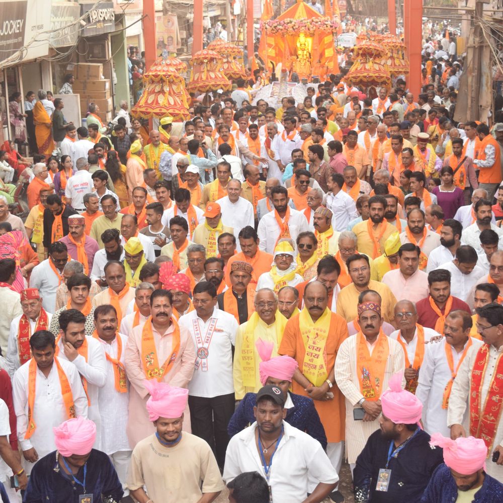 सतना भगवा रंग में रंगा, श्रीराम मनोहारी रथ पर निकले:108 झांकियों में दिखी भारतीय संस्कृति, जय श्रीराम से गूंजा शहर