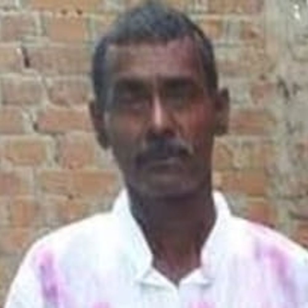 खेत में 55 वर्षीय शख्स की पीट-पीटकर हत्या:रोहतास में घास काटने को लेकर विवाद, आरोपी युवक मौके से फरार