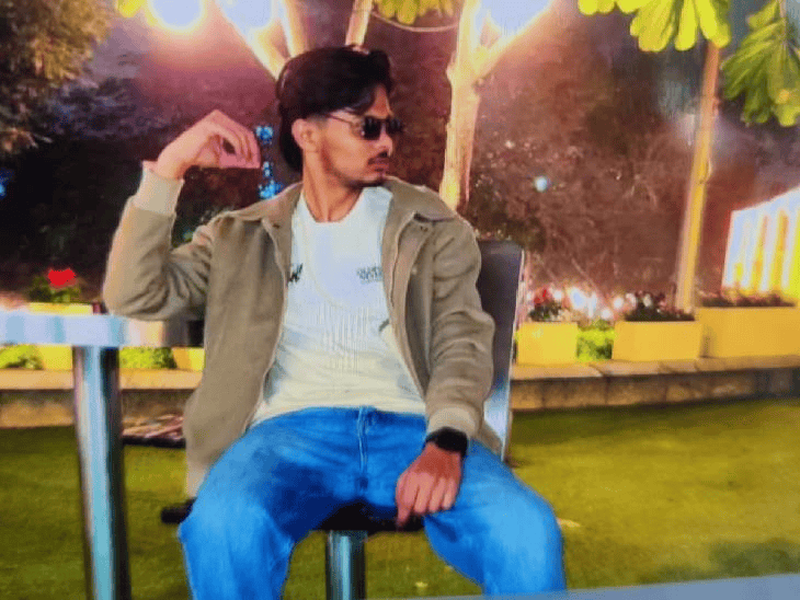 दोस्त को वीडियो कॉल कर इंजीनियरिंग छात्र का सुसाइड:पिता बोले- रिश्तेदार ने सर्टिफिकेट दिलाने के नाम पर 1.30 लाख हड़पे, इसी से तनाव में था