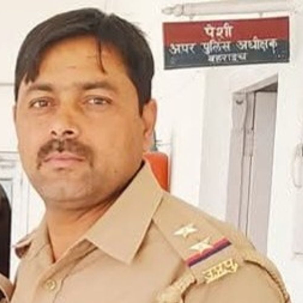 लापरवाही पर आईजी अमित पाठक की कार्रवाई:खरगूपुर थाना अध्यक्ष सस्पेंड, कर्नलगंज कोतवाल के खिलाफ विभागीय जांच होगी