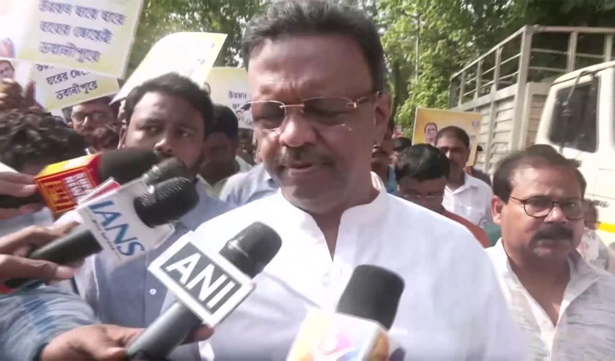 Bhabanipur की बेटी हैं Mamata Banerjee, TMC नेता फिरहाद हकीम का दावा- सारे वोट हमें ही मिलेंगे