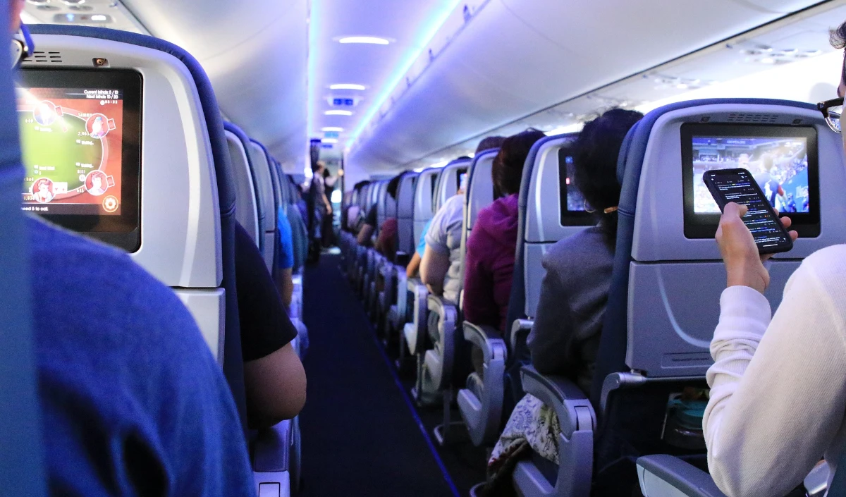 हवाई यात्रियों को बड़ी राहत! अब 60% Flight Seats पर नहीं लगेगा कोई Extra Charge