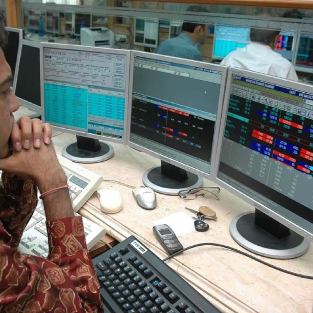 विदेशी निवेशकों ने 4-दिन में भारतीय-बाजार से ₹21,000 करोड़ निकाले:ईरान-इजराइल जंग से सेंटीमेंट बिगड़ा; कच्चा तेल 92 डॉलर के पार; रुपया ऑल-टाइम-लो पर