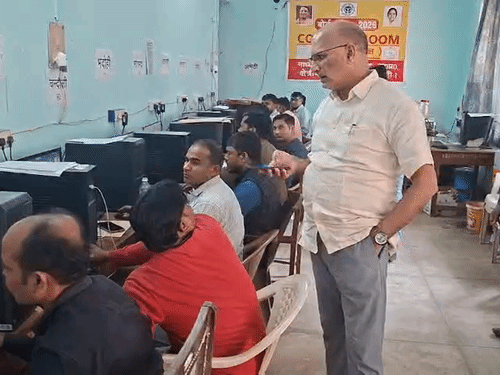 CCTV की निगरानी में जांची जाएंगी कापियां:वाराणसी में बनाए गए चार मूल्यांकन केंद्र, 18 मार्च से शुरू हो रहा मूल्यांकन कार्य, एग्जाम की तरह होगी सख्ती