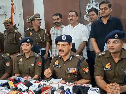 महफूज का डाटा छिपाने में बैंकों पर FIR की तैयारी:IIT कानपुर की मदद लेगी पुलिस, 80 खातों में 1600 करोड़ का ट्रांजेक्शन