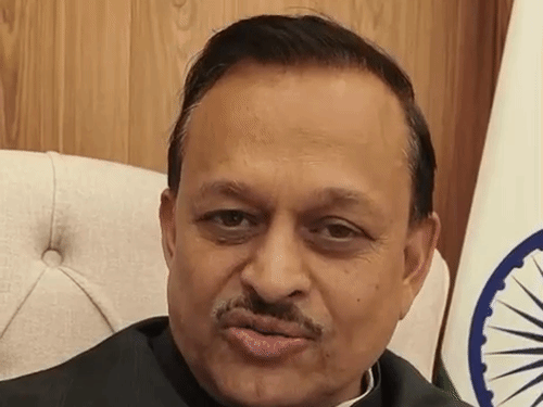 कानपुर सांसद ने जीत की बधाई दी:वादा किया- ग्रीनपार्क में भारत की जीत का जश्न इसी तरह मनेगा, जल्द होंगे T-20 और IPL मैच