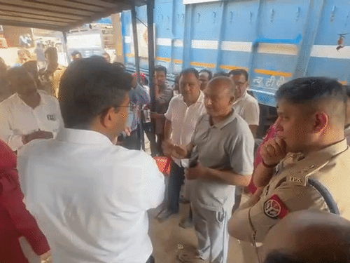 नोडल अधिकारी की देखरेख में वितरित होगा सिलेंडर:लागू होगा टोकन सिस्टम; DM, SSP ने औचक निरीक्षण किया