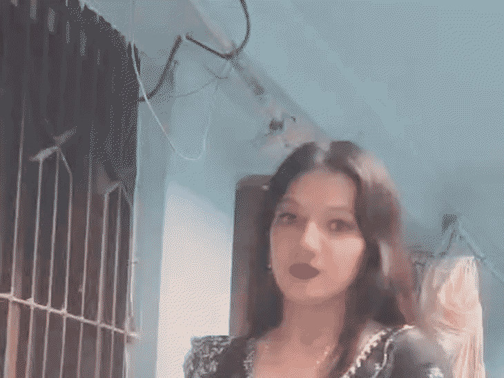 गोरखपुर की अंशिका पर गैंगस्टर का मुकदमा:बर्थडे गर्ल के सामने न्यूड हुए DSP-दरोगा, युवक को मारी थी गोली