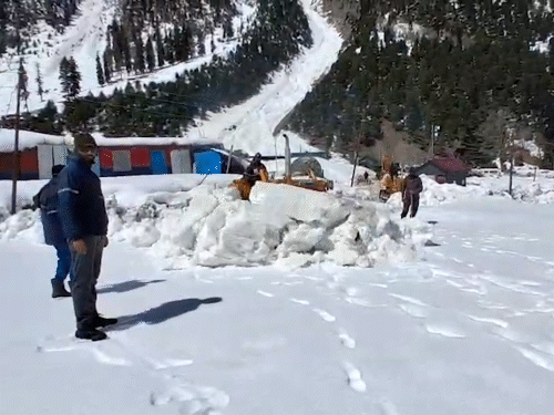 MP-राजस्थान में अगले 4 दिन बारिश का अलर्ट:पंजाब-हरियाणा में भी बारिश की चेतावनी, हिमाचल-उत्तराखंड में बर्फबारी संभव