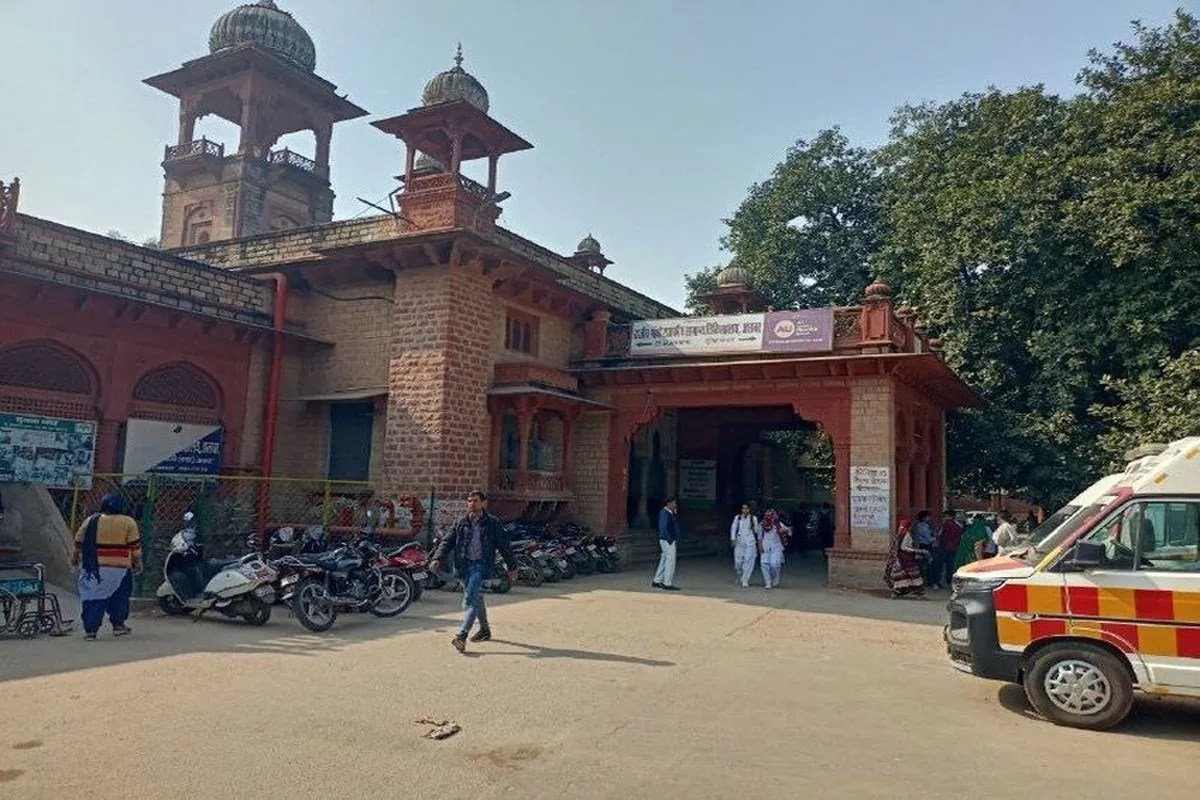 Alwar News: मारपीट में घायल हुई गर्भवती महिला, गर्भ में शिशु की मौत 