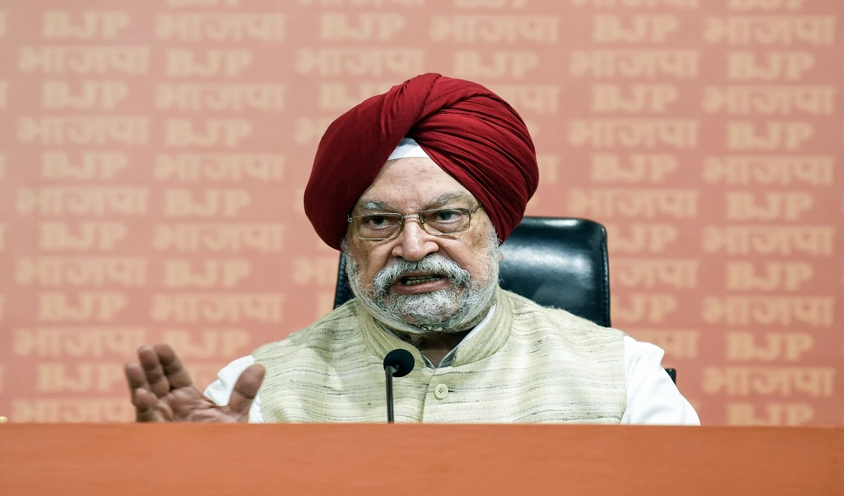 आम आदमी के लिए राहत! Hardeep Puri का वादा- West Asia संकट के बीच भी नहीं रुकेगी CNG-PNG Supply
