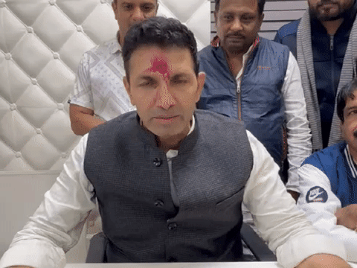 कांग्रेस इंदौर में पंचायत स्तर पर बनाएगी कमेटी:“पुराने तरीके अब नहीं चलेंगे”: कार्यकर्ता सम्मेलन में पटवारी का संदेश, पंचायत स्तर से संगठन खड़ा करेगी कांग्रेस