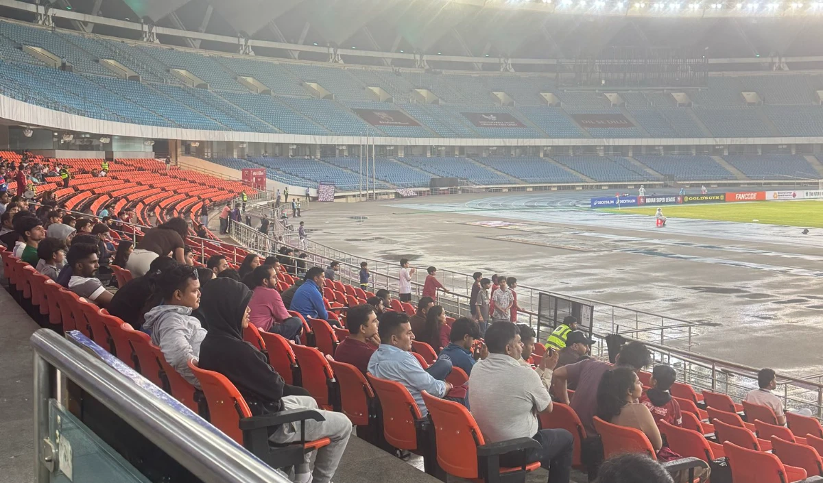 7 साल बाद Delhi में Football की वापसी, Jawaharlal Nehru Stadium में दिखा ज़बरदस्त क्रेज़