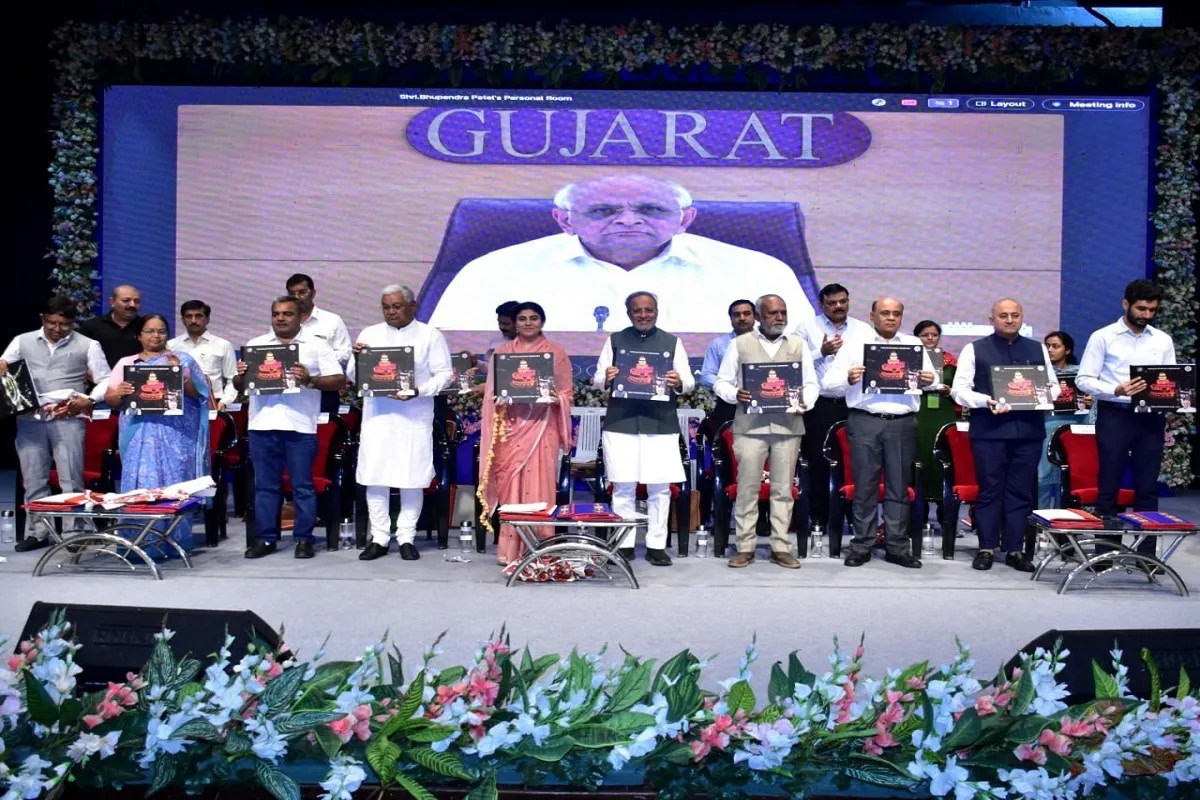 मुख्यमंत्री ने जामनगर को दी 412 करोड़ के विकास कार्यों की सौगात