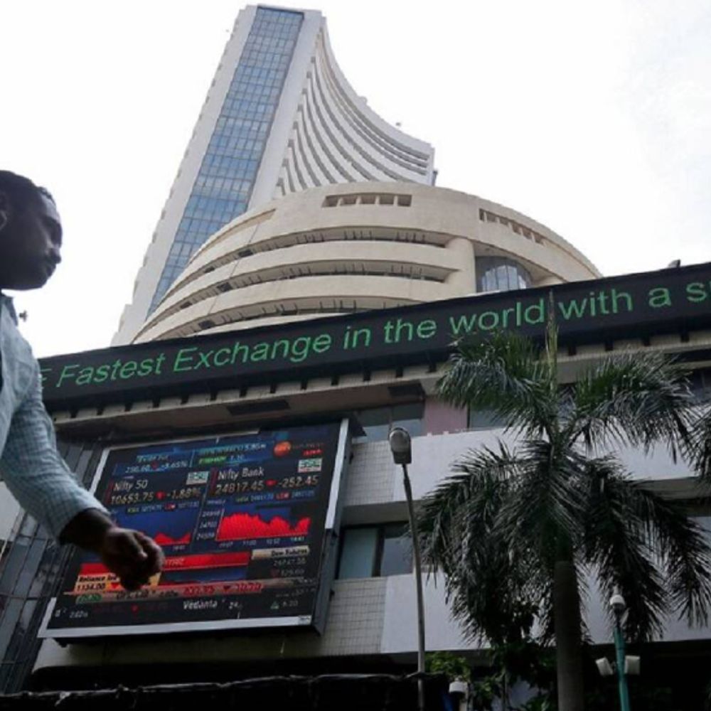होली पर 3 मार्च को शेयर बाजार बंद रहेगा:NSE-BSE में ट्रेडिंग नहीं होगी, MCX शाम के सेशन में ओपन होगा; 4 मार्च को मार्केट खुलेगा