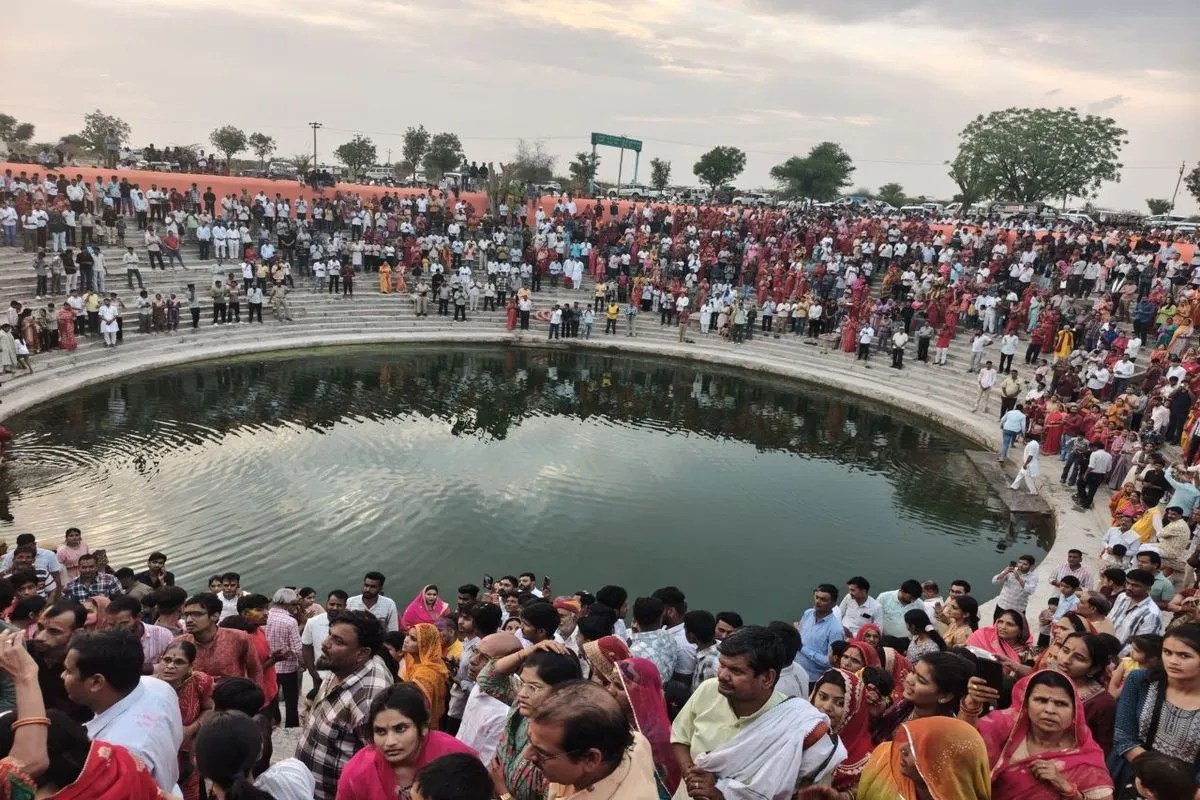 सप्तमी पर निकली दधिमती माता की सवारी,