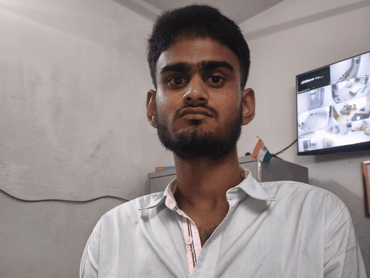 शराब लदी कार पकड़ाई, छुड़ाने को गढ़ी ‘लूट’ की कहानी:मुजफ्फरपुर में पिस्टल के बल पर थाने में लूट की शिकायत, शख्स निकला शराब तस्कर