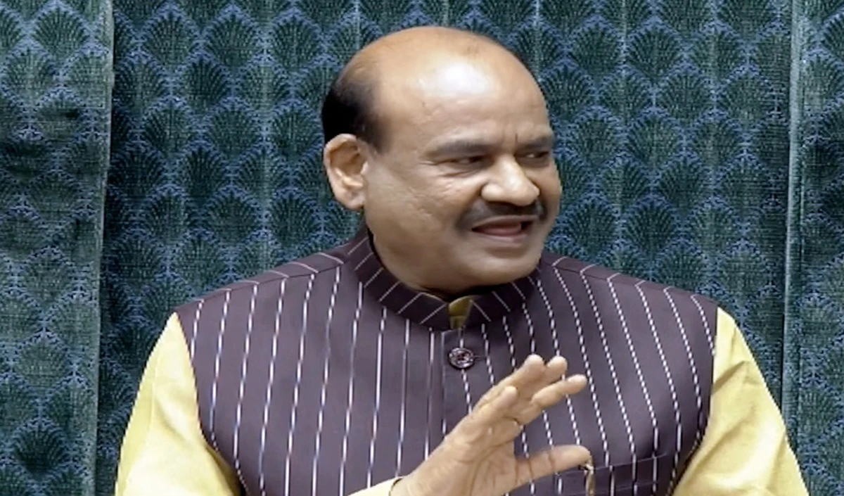 Sansad Diary: Lok Sabha में शांत हुआ हंगामा, Rajya Sabha में TMC का Walkout, LPG पर तीखी बहस