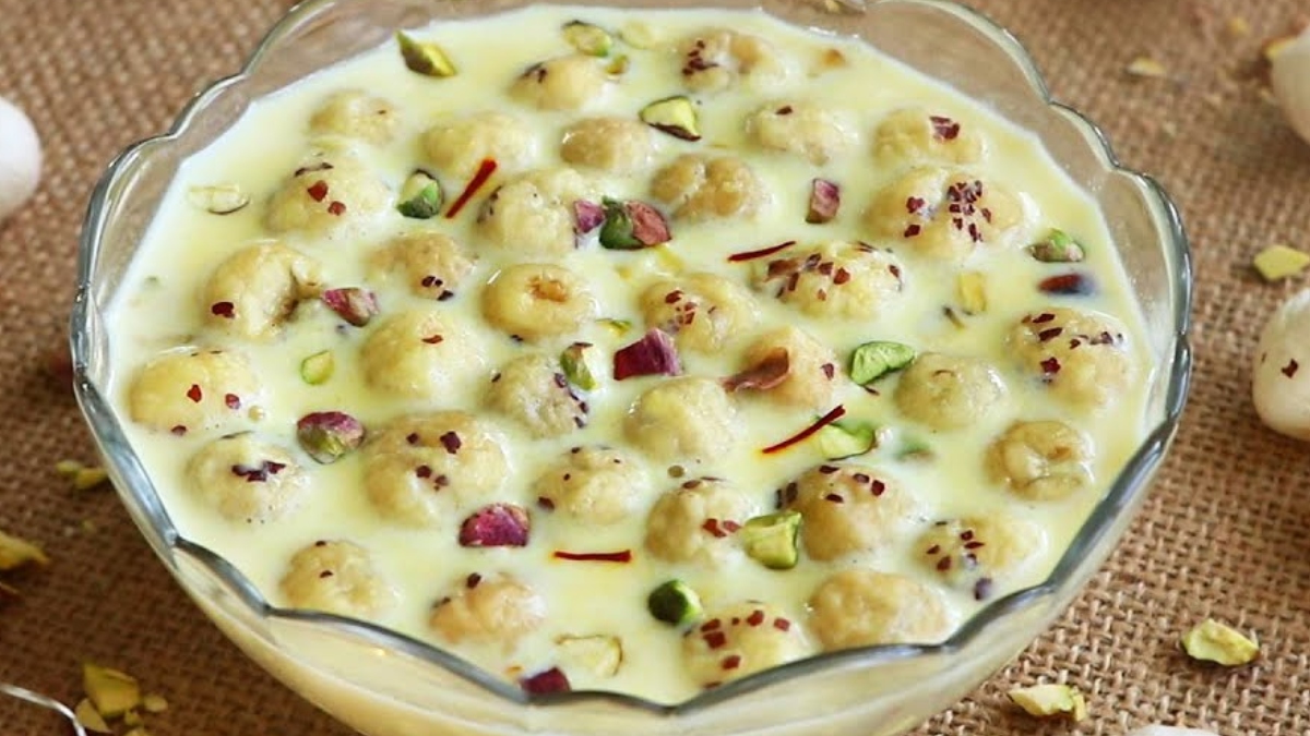 नवरात्रि के पहले दिन बनाएं मखाने की खीर, मां शैलपुत्री को लगाएं भोग, नोट कर लीजिए रेसिपी