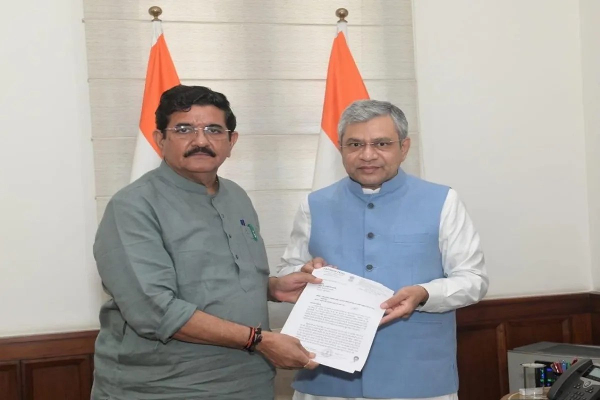 कलोल-कड़ी-कटोसण-बहुचराजी-रणुज रेलवे खंड पर यात्री ट्रेन सेवा शीघ्र शुरू करें