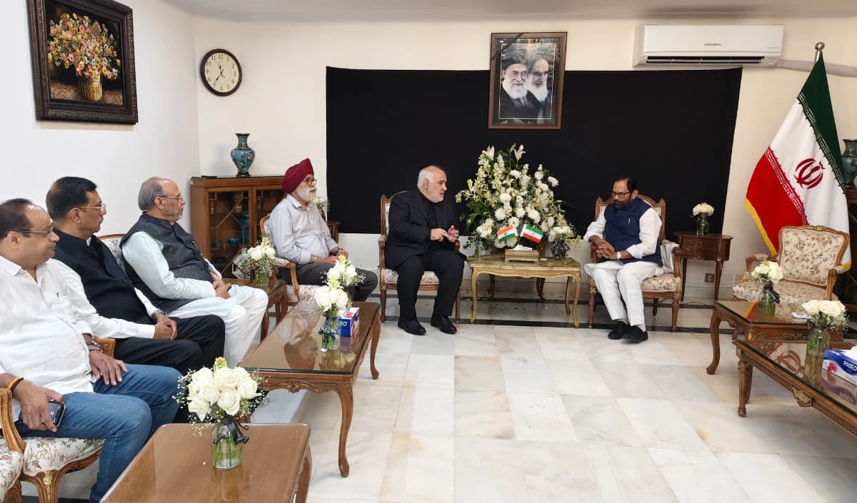 Mukhtar Abbas Naqvi ने ईरानी राजदूत से की मुलाकात, Ayatollah Ali Khamenei के निधन पर जताया गहरा दुख