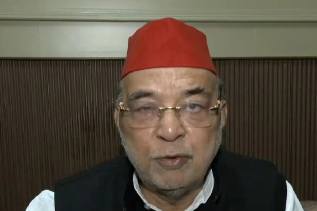 धुरंधर-2 पर छिड़ा सियासी घमासान: रविदास मेहरोत्रा का पलटवार, कहा-नैतिकता है तो इस्तीफा दें पूजा पाल