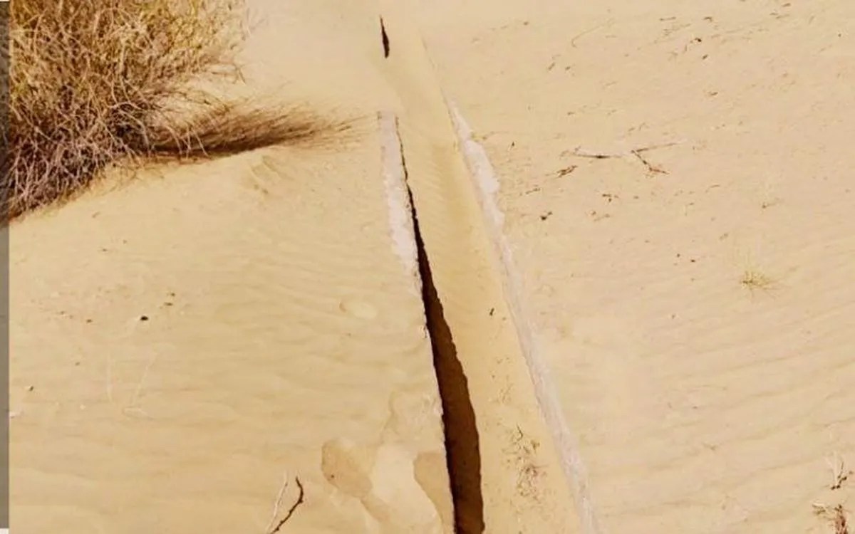 पानी के अभाव में रेत से अटे माइनर और खाळे देख दंग रह गया ट्रिब्यूनल