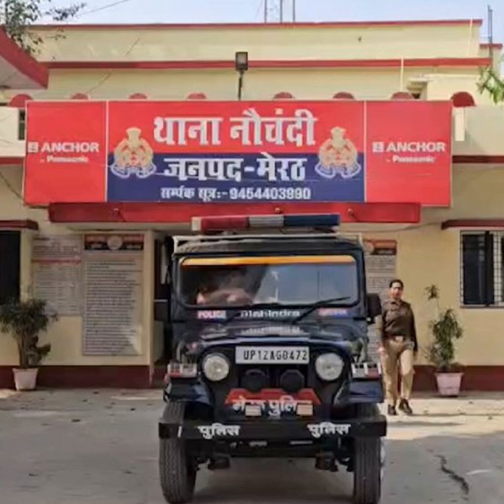 हिस्ट्रीशीटर और परिवार का नौचंदी पुलिस पर हमला, वर्दी फाड़ी:वायरल वीडियो मामले में जमाल हिस्ट्रीशीटर को लाई थी थाने, कस्टिडी से छुड़ाने का प्रयास