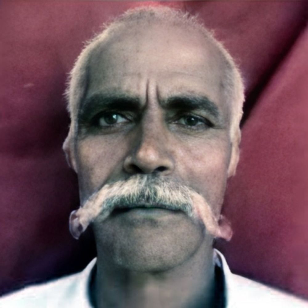 श्राद्ध में गए बुजुर्ग की धारदार हथियार से हत्या:दो दिन बाद जंगल में मिला शव, चेहरे पर मिले धारदार हथियार से वार के निशान