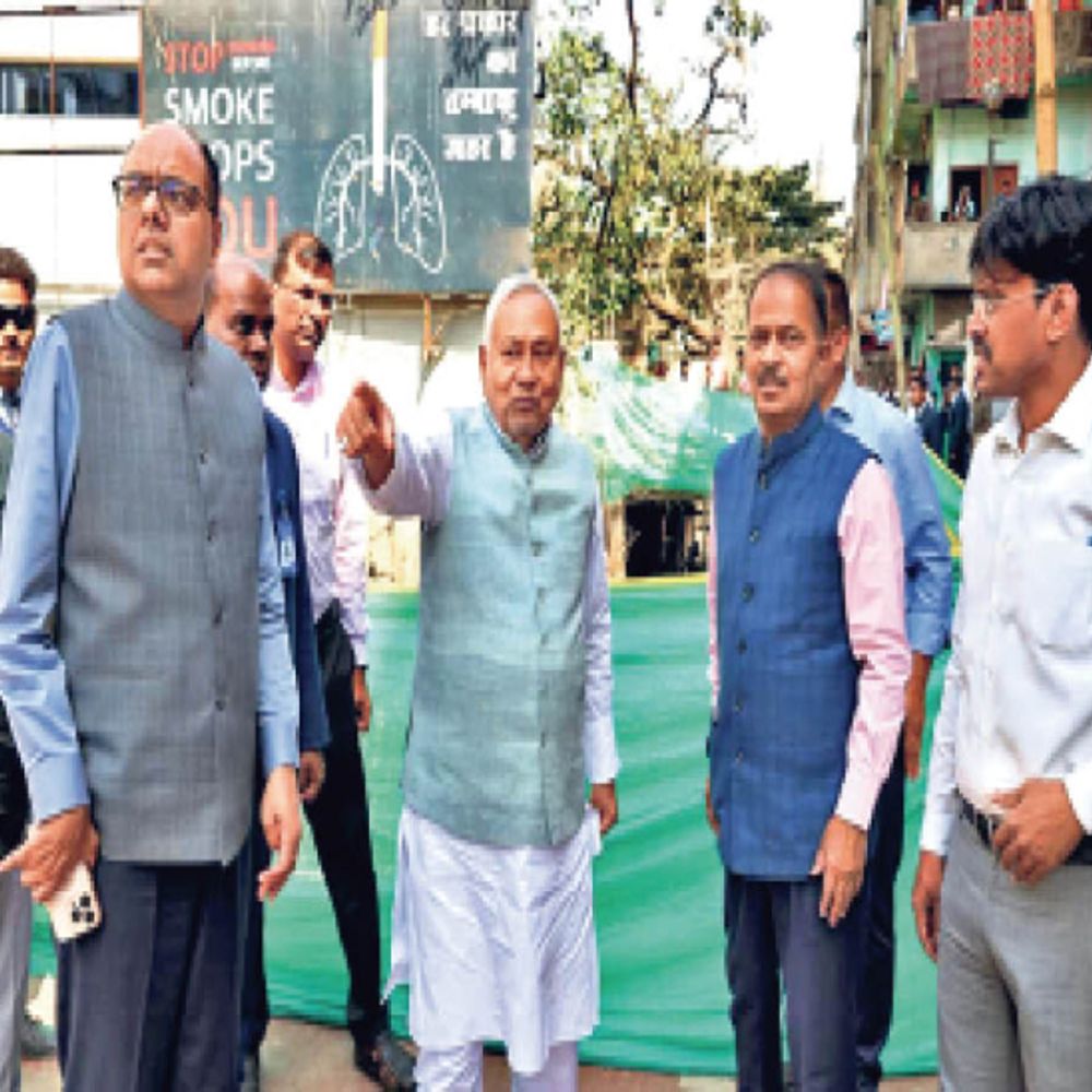 मुख्यमंत्री ने सैदपुर और बाकरगंज नाला-सड़क का निर्माण देखा:पटना में नालों पर 6.65 किलोमीटर सड़क बनने से कई मोहल्लों को जाम से राहत मिलेगी