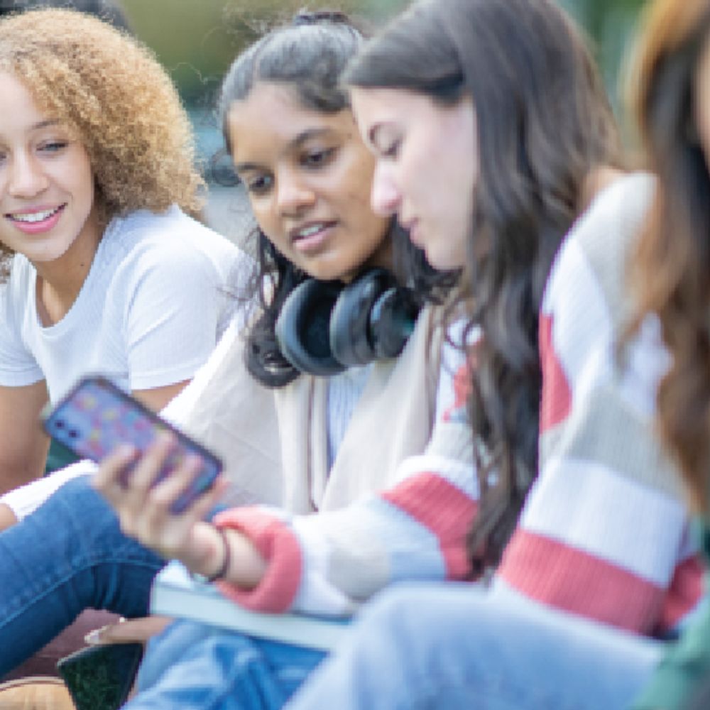 अंतरराष्ट्रीय खुशी दिवस: फिनलैंड लगातार 9वें साल शीर्ष पर:147 देशों की सूची में भारत 116वें स्थान पर, बीते साल से दो पायदान की बढ़त; फिर भी चीन, नेपाल और पाक से पीछे