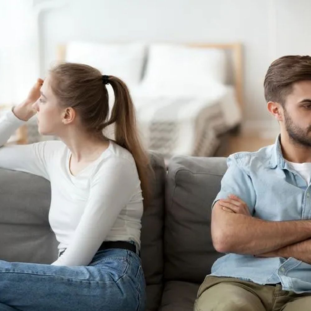 घूमने-खाने जैसी सलाह एआई से लेना आपसी उलझन बढ़ा रहा:एआई चैटबॉट शक, गुस्सा और अहंकार जैसे इंसानी गुण दिखा रहा; गलत सलाह से रिश्तों में बढ़ रही दरारें, आपसी बातचीत ही समाधान