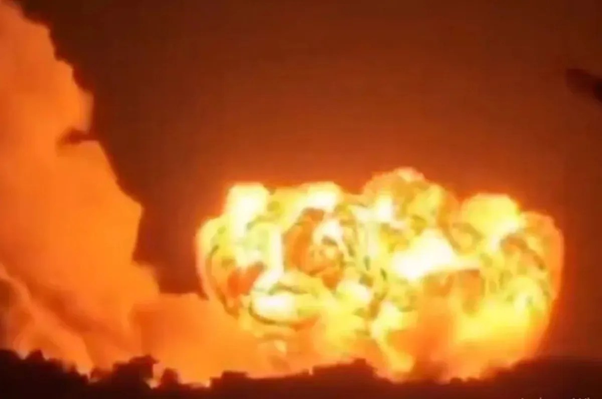 ईरान की करना चाहता है मदद…अफगानिस्तान से जंग में बुरी तरह पिट रहा हैरान परेशान पाकिस्तान