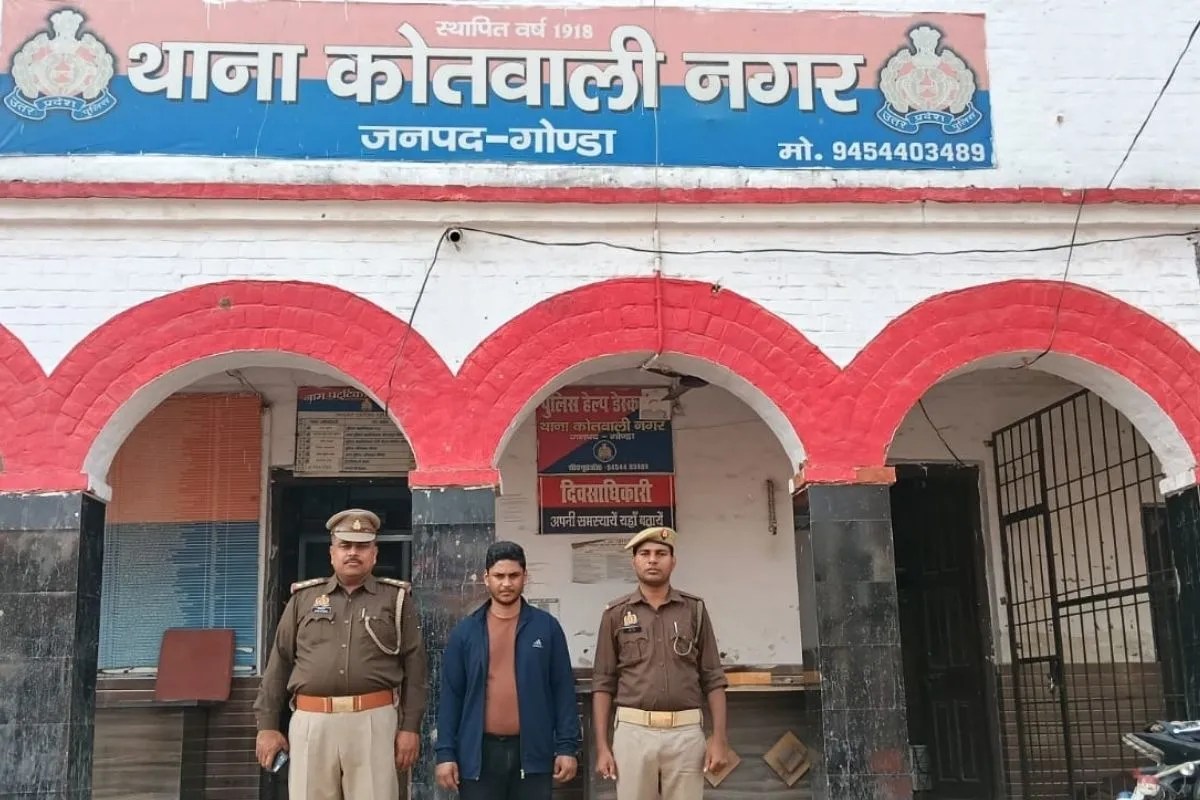 रूस में नौकरी दिलाने के नाम पर करोड़ों की ठगी करने वाला नटवरलाल कोलकाता एयरपोर्ट से गिरफ्तार, खुले कई राज