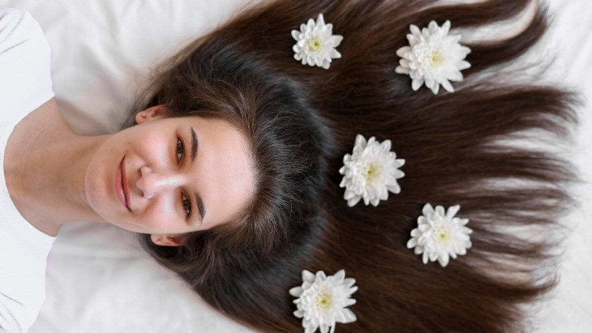 जड़ से मजबूत हो जाएंगे बाल, बस हफ्ते में 2 बार कर लीजिए एक काम, दूर हो जाएगा हेयर फॉल