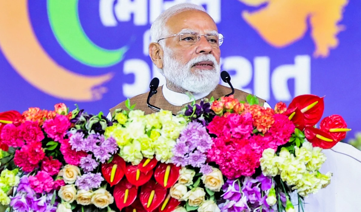 West Asia संकट पर PM Modi का आश्वासन, बोले- Congress फैला रही डर, स्थिति नियंत्रण में है