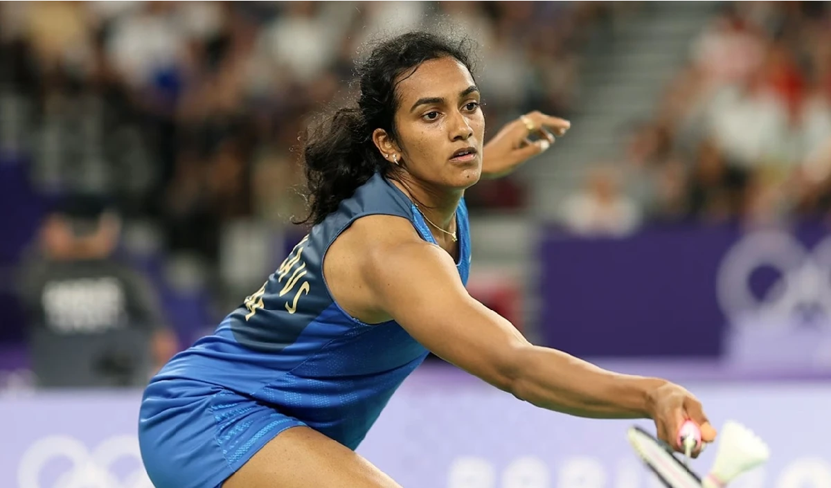 ईरान-इजराइल जंग के बीच दुबई में फंसी PV Sindhu, ऑल इंग्लैंड ओपन में खेलना संदिग्ध