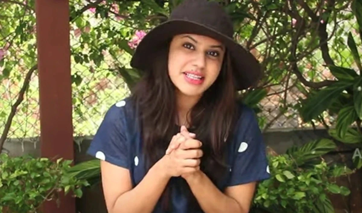 Uganda में 2 करोड़ के Gold Scam का शिकार हुई थीं Ranya Rao, फिर खुद बनीं 100 करोड़ की तस्कर