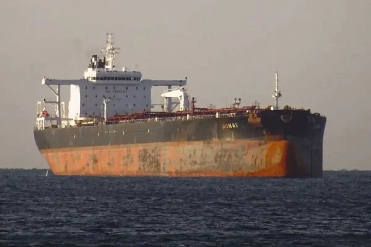 चीन जाते हुए रूसी तेल टैंकर ने लिया यू-टर्न, अब तेजी से बढ़ रहा भारत की तरफ