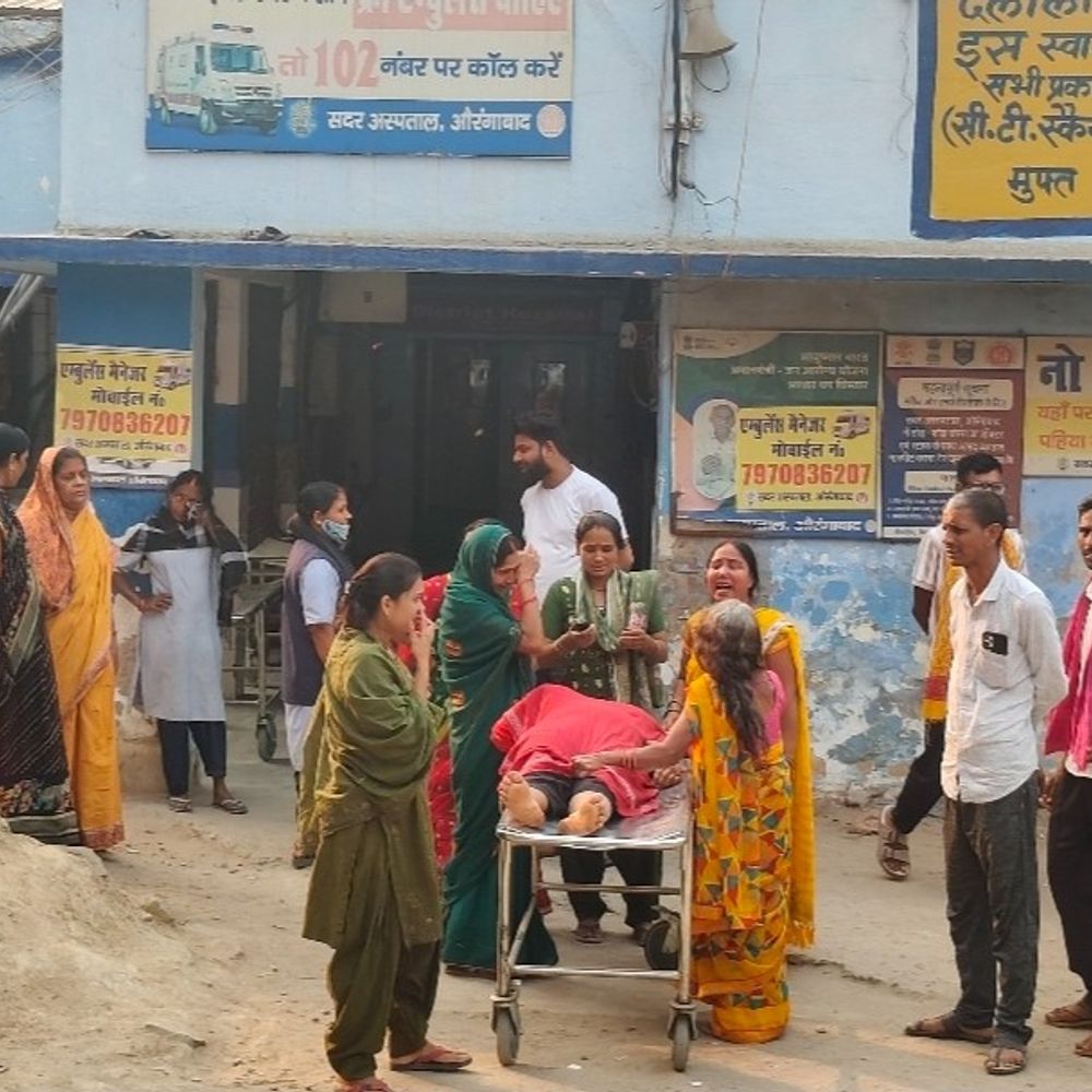 औरंगाबाद में संदिग्ध परिस्थितियों में विवाहिता की मौत:मायके वालों ने लगाया गला दबाकर हत्या का आरोप, ससुराल वाले बोले- सीढ़ी से गिर कर गई जान