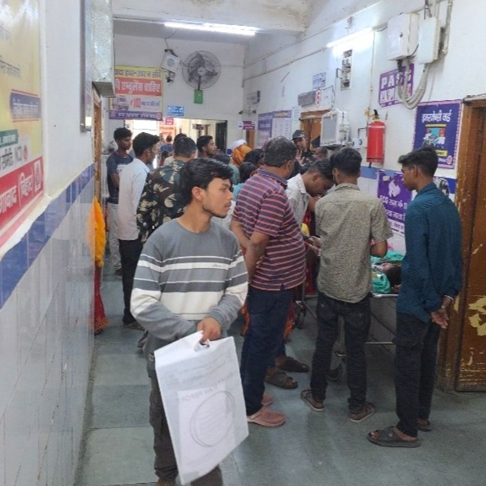 औरंगाबाद में ट्रेलर और ट्रैक्टर की टक्कर:हादसे में एक शख्स की मौत, चैती छठ पूजा के लिए देव जा रहे थे